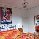 Guest Art House Aurora Maison d'hôtes