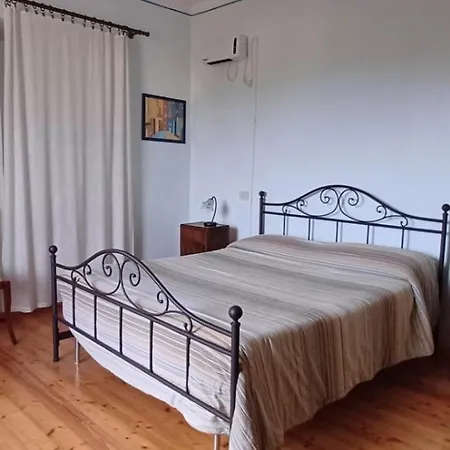 Guest Art House Aurora Penzion